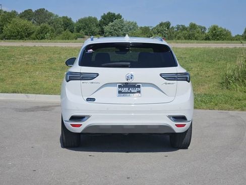 Used 2022 Buick Envision Avenir w/ Technology Package II FWD image 6