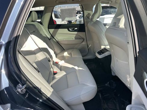 Certified 2026 Volvo XC60 B5 Ultra w/ Protection Package Premier image 24