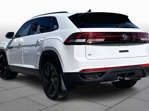 Used 2026 Volkswagen Atlas Cross Sport SE image 12