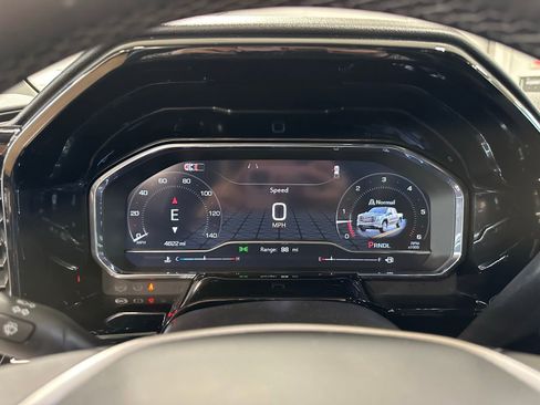 Used 2025 GMC Sierra 1500 Elevation image 22