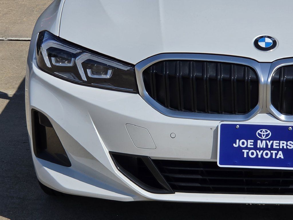 Used 2025 BMW 330i Sedan RWD image 5