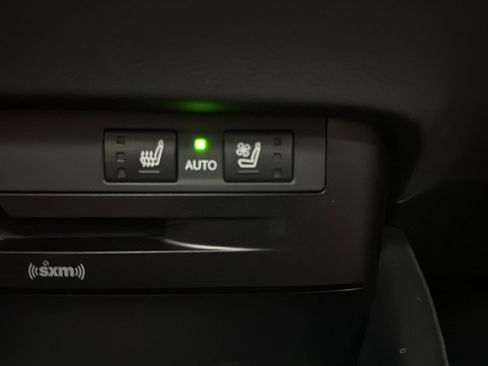 Used 2021 Lexus ES 250 w/ Premium Package image 30