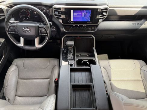 Used 2022 Toyota Tundra SR5 w/ SR5 Premium Package RWD image 13
