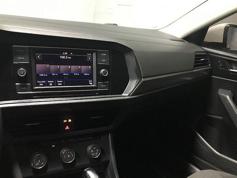 Used 2019 Volkswagen Jetta S FWD image 26