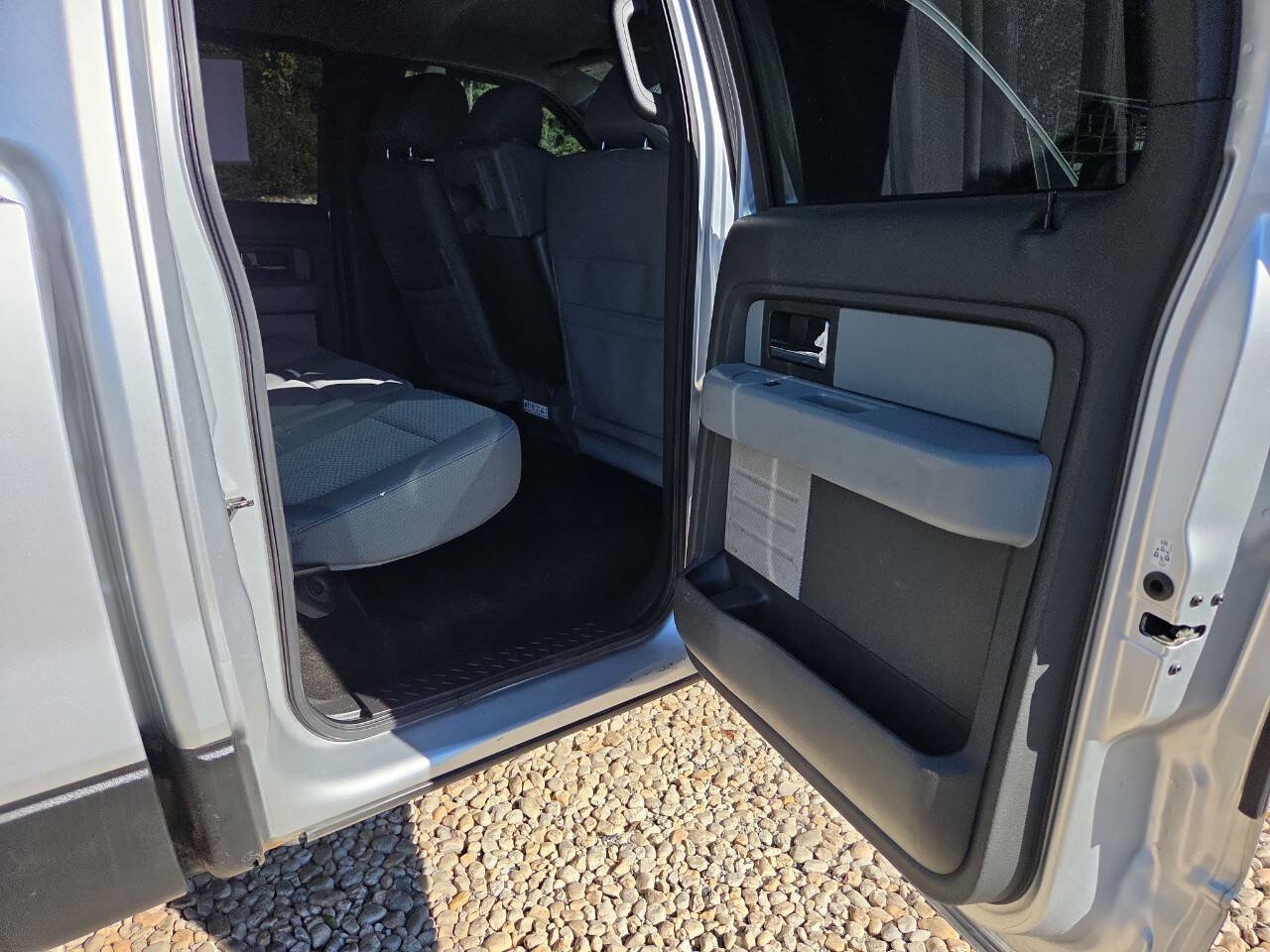 Used 2013 Ford F150 XLT w/ XLT Chrome Pkg AWD/4WD image 29