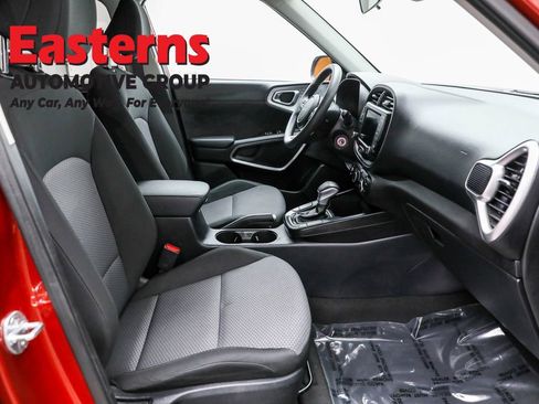 Used 2024 Kia Soul LX w/ Option Group 015 image 23