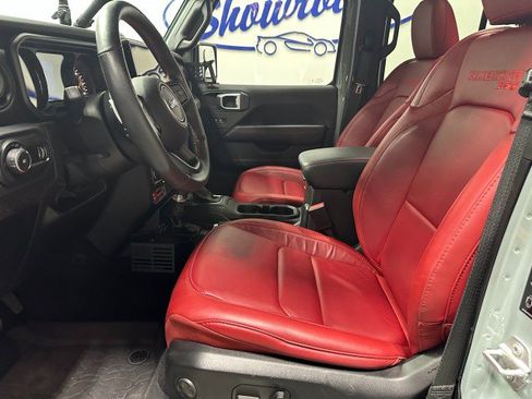 Used 2024 Jeep Wrangler Unlimited Rubicon 392 AWD/4WD image 18