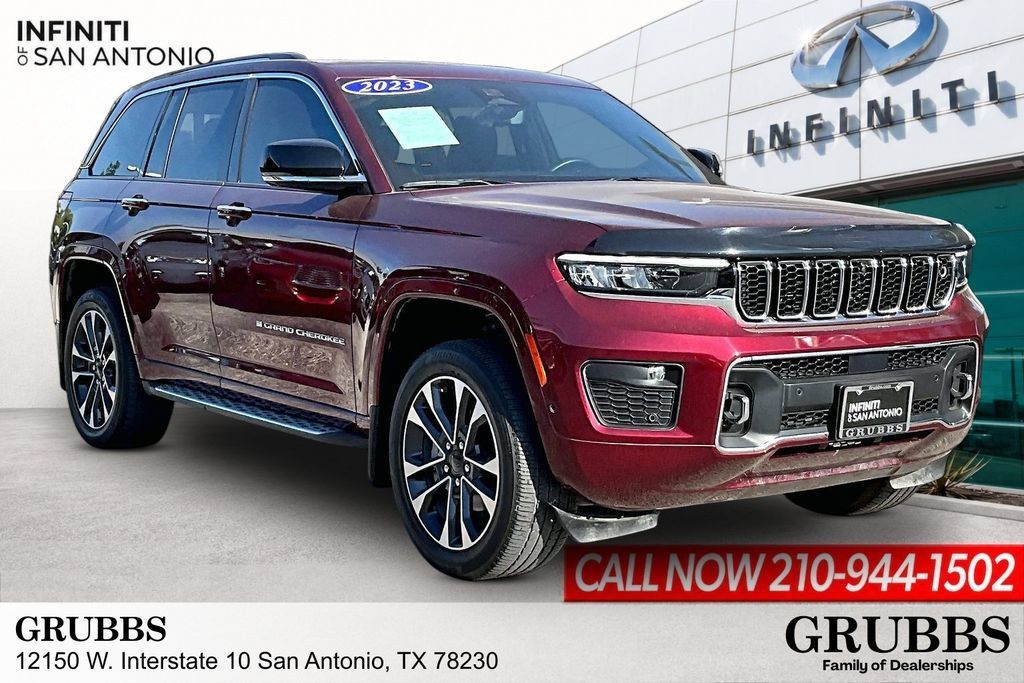 Used 2023 Jeep Grand Cherokee Overland w/ Adv Protech Group III AWD/4WD image 1