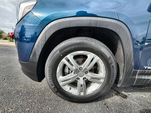 Used 2020 GMC Terrain SLE w/ Driver Convenience Package FWD image 17