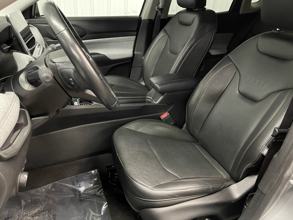 Used 2022 Jeep Compass 4WD image 15
