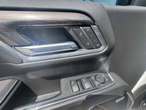 Used 2024 Chevrolet Silverado 1500 LTZ AWD/4WD image 13