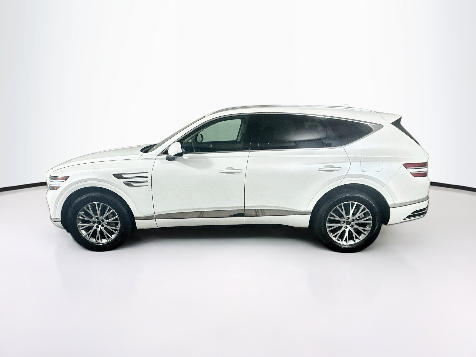 Used 2025 Genesis GV80 2.5T Standard AWD/4WD image 4