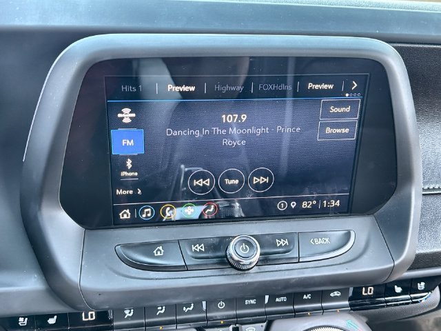 Used 2022 Chevrolet Camaro LT RWD image 16