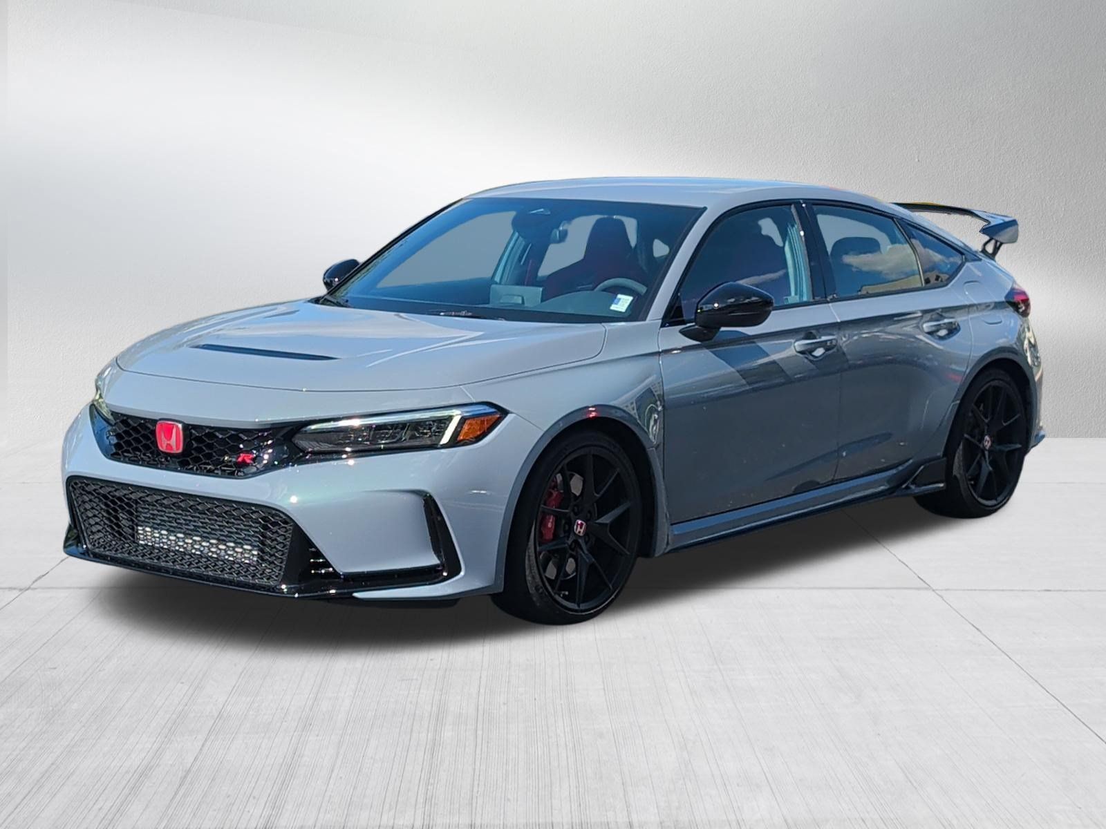 Used 2024 Honda Civic Type R image 3