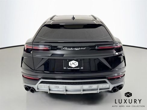 Used 2020 Lamborghini Urus image 7