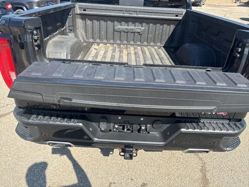 Used 2019 GMC Sierra 1500 AT4 w/ AT4 Premium Package image 6