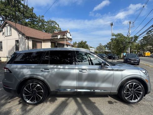 Used 2020 Lincoln Aviator Reserve w/ Equipment Group 202A image 7