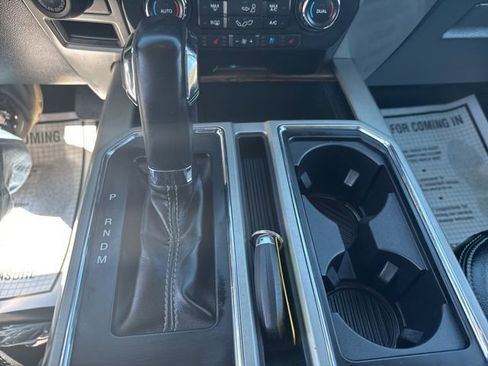 Used 2019 Ford F150 Lariat image 19