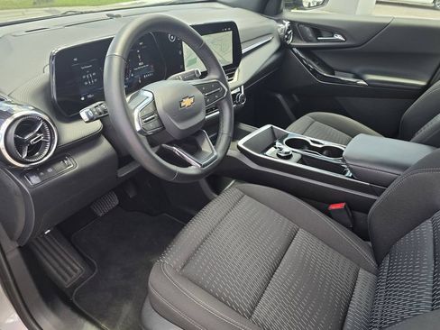 Used 2026 Chevrolet Equinox LT FWD image 20