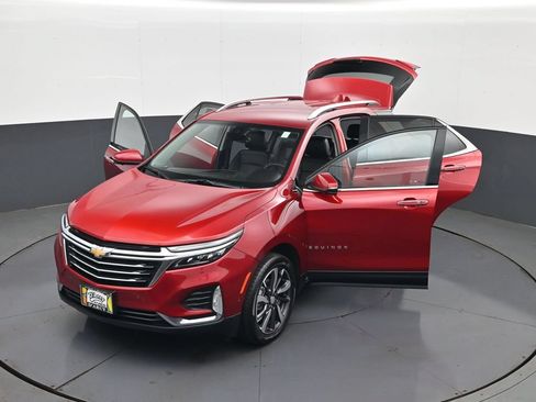Used 2024 Chevrolet Equinox Premier AWD/4WD image 39