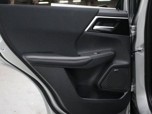 New 2026 Mitsubishi Outlander ES image 26