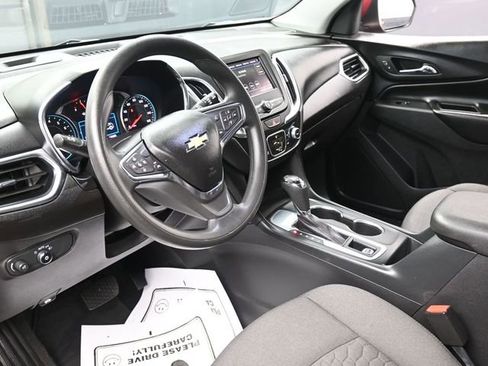 Used 2020 Chevrolet Equinox LT image 14