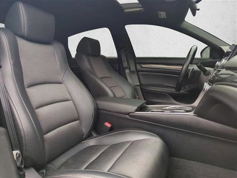 Used 2022 Honda Accord Sport image 25