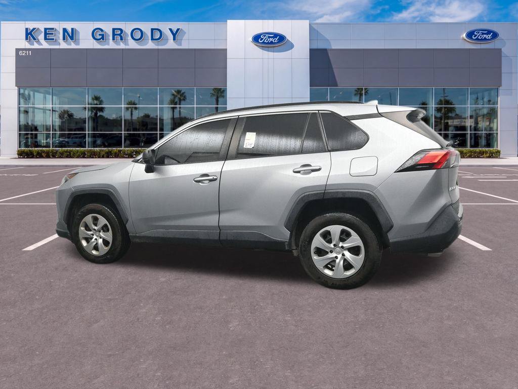 Used 2021 Toyota RAV4 LE w/ Carpet Mat Package (TMS) FWD image 3