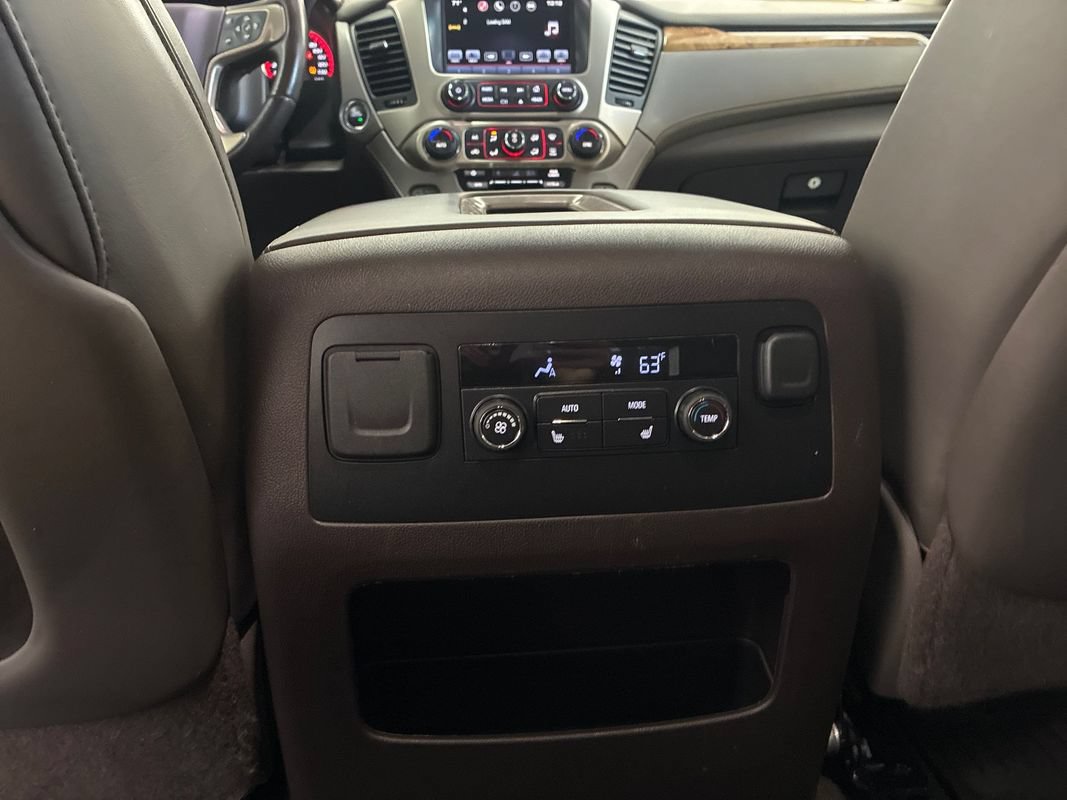 Used 2016 GMC Yukon Denali w/ Enhanced Security Package AWD/4WD image 18