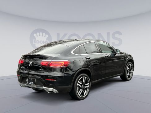 Used 2021 Mercedes-Benz GLC 300 4MATIC Coupe image 5