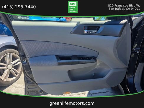 Used 2011 Subaru Forester 2.5X Premium AWD/4WD image 9
