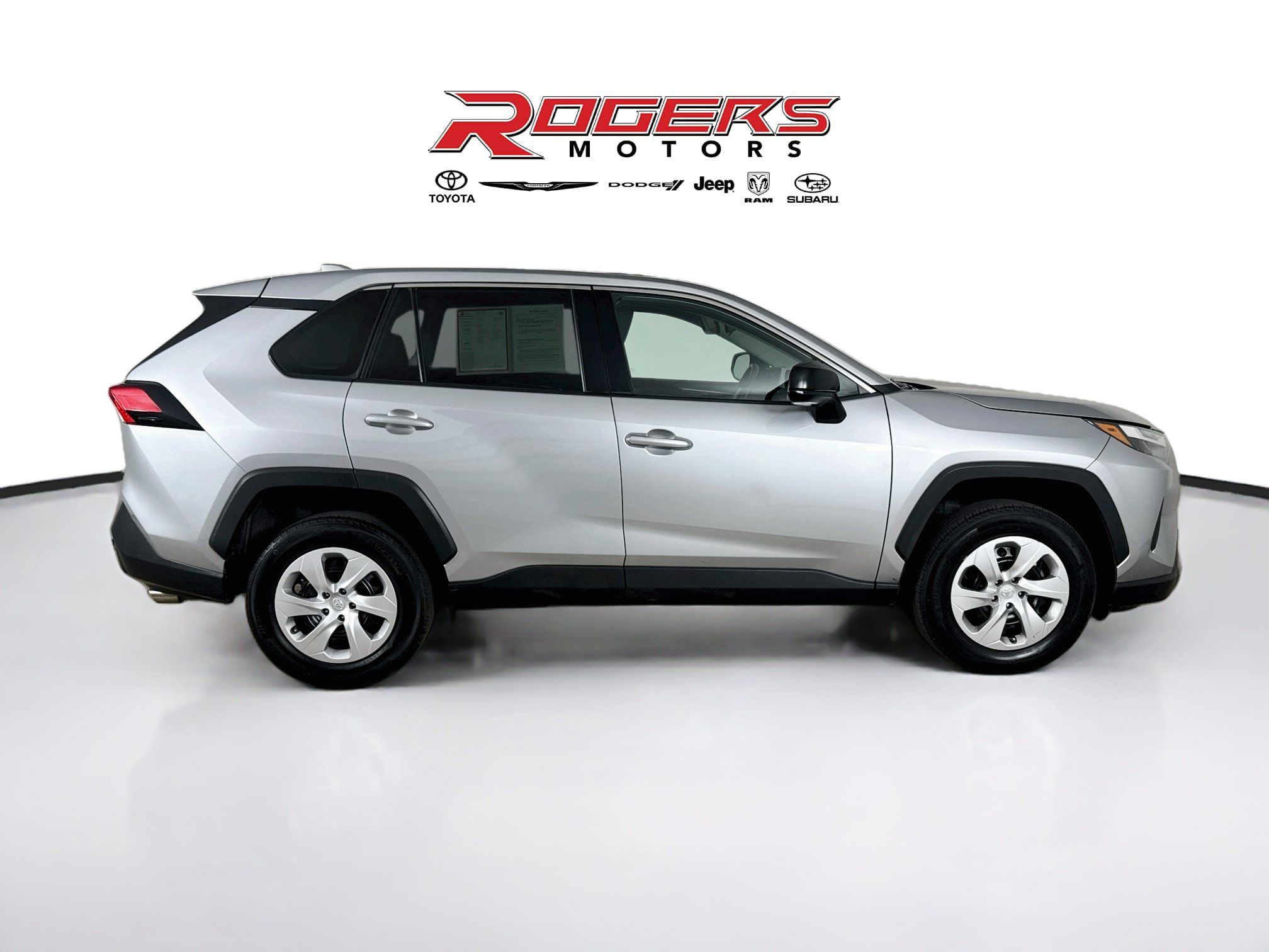 Certified 2025 Toyota RAV4 LE AWD/4WD image 14
