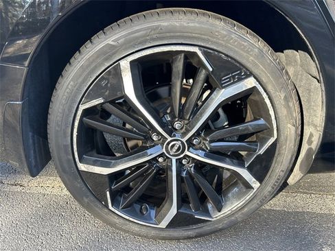 Used 2023 Nissan Altima 2.5 SR w/ SR Premium Package image 22