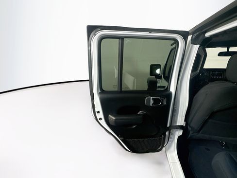 Used 2023 Jeep Wrangler Unlimited Sport AWD/4WD image 24