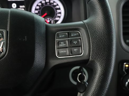 Used 2014 RAM 1500 Express image 9