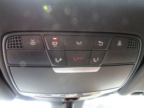 Used 2018 Mercedes-Benz E 300 4MATIC w/ Premium 1 Package image 30