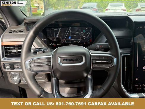 Used 2025 GMC Yukon XL Denali AWD/4WD image 17