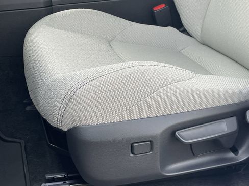 New 2026 Toyota 4Runner SR5 image 17