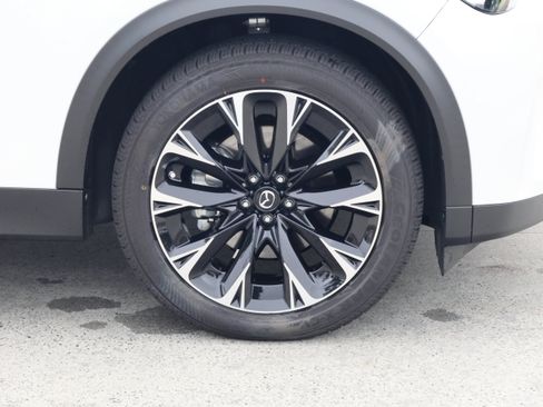 Used 2024 MAZDA CX-90 Plug-In Hybrid w/ Premium Plus AWD/4WD image 11