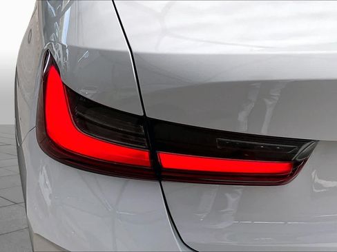 Used 2023 BMW 330i Sedan w/ Driving Assistance Package RWD image 29