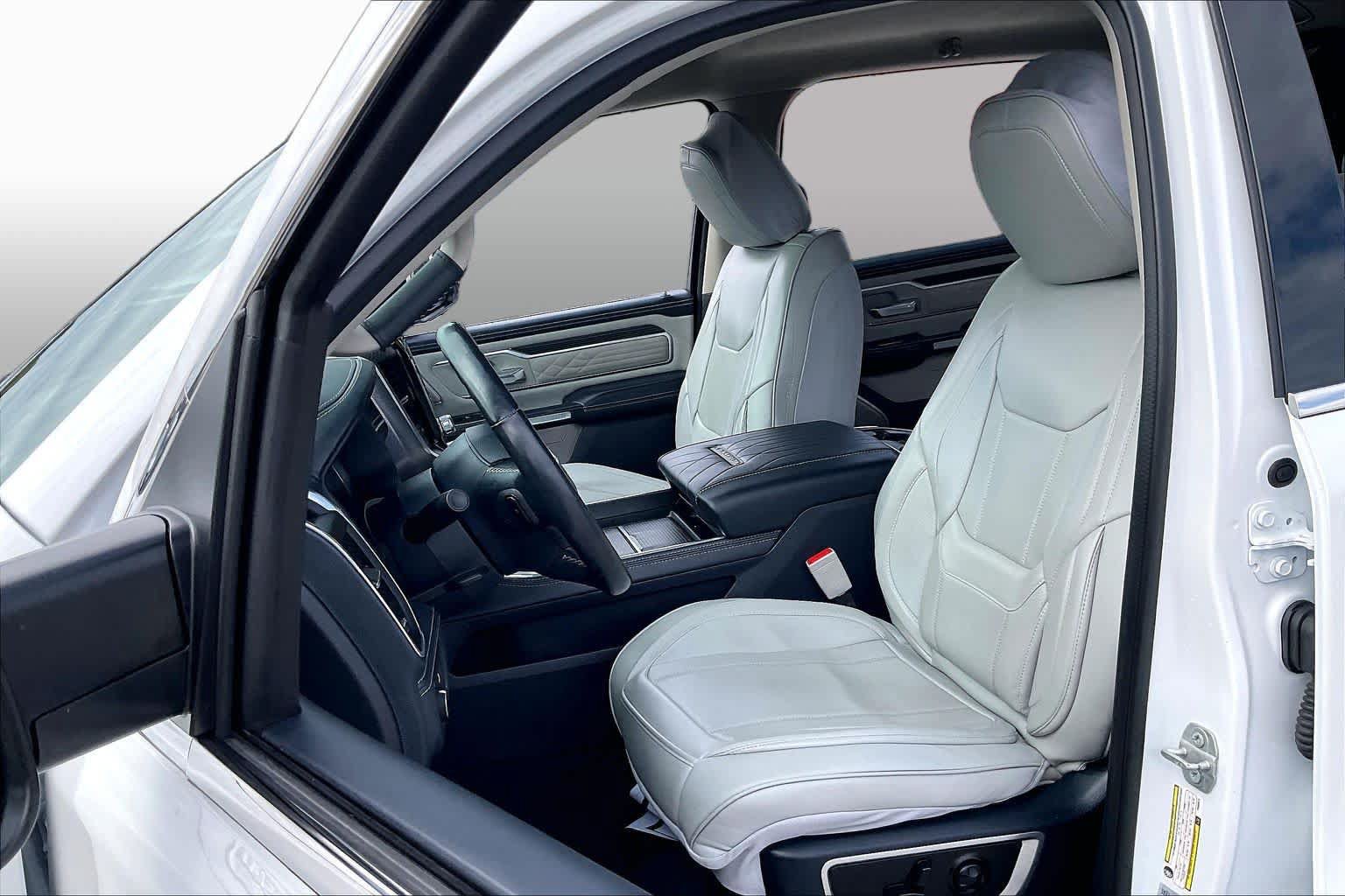 Used 2023 RAM 1500 Limited AWD/4WD image 7