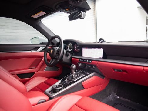 Used 2021 Porsche 911 Carrera S image 22