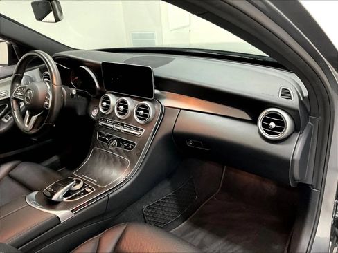 Used 2020 Mercedes-Benz C 300 4MATIC Sedan image 11