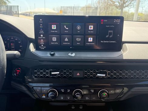 Used 2023 Honda Accord Touring image 15