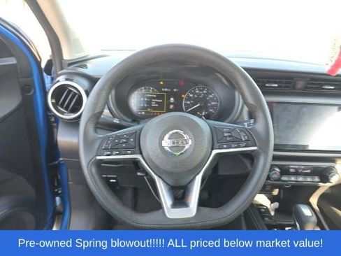 Used 2021 Nissan Kicks SV FWD image 10