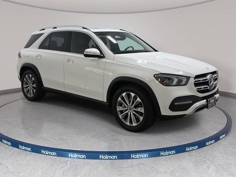 Used 2021 Mercedes-Benz GLE 350 4MATIC image 4
