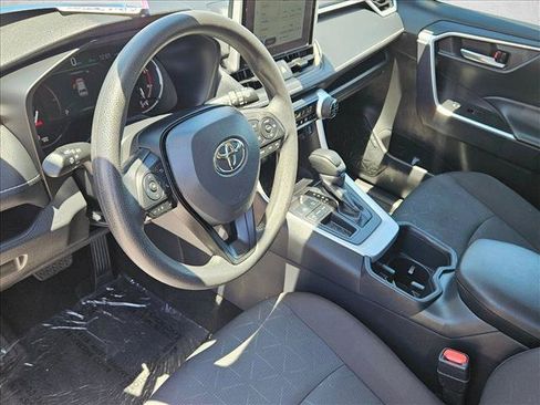 Certified 2025 Toyota RAV4 XLE FWD image 10