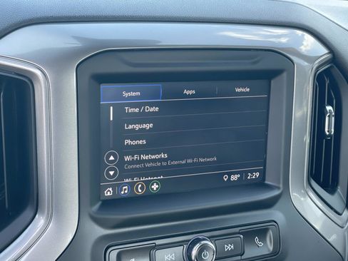 Used 2025 Chevrolet Silverado 1500 W/T image 15