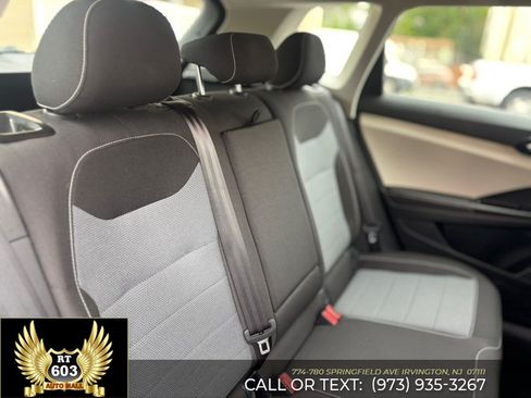 Used 2025 Volkswagen Taos S FWD image 11