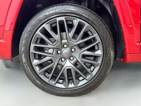 Used 2022 Jeep Compass Limited AWD/4WD image 39